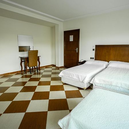 Motel Gzenaya Tanger Exteriör bild