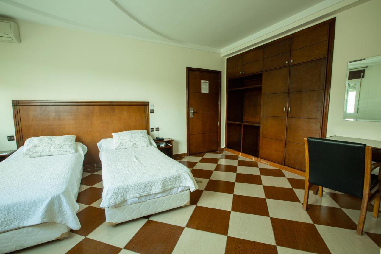 Motel Gzenaya Hajreien Exteriör bild